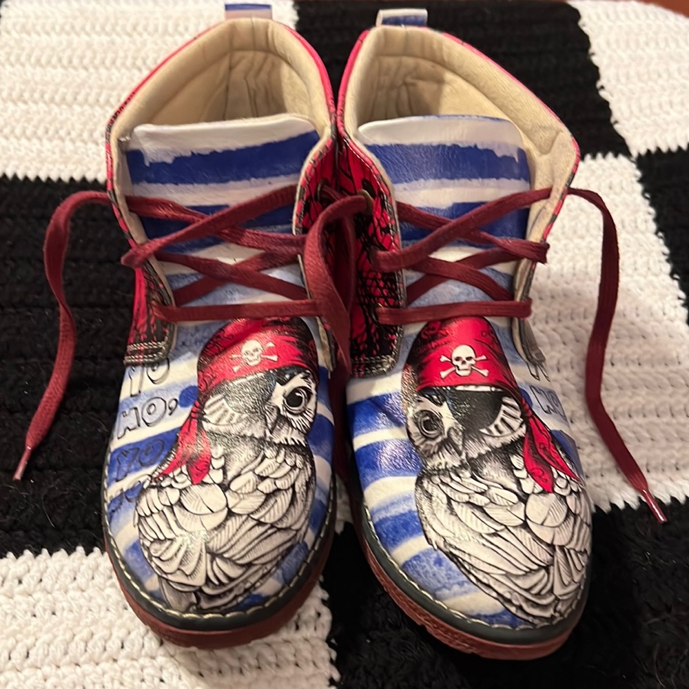 Neefs Booties size 39